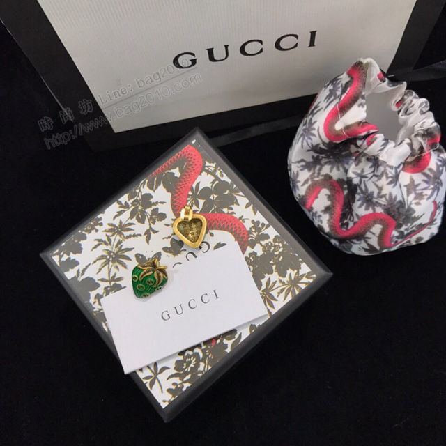 GUCCi飾品 古馳限量版耳環 Gucci最新滴膠 草莓耳釘  zgbq1101